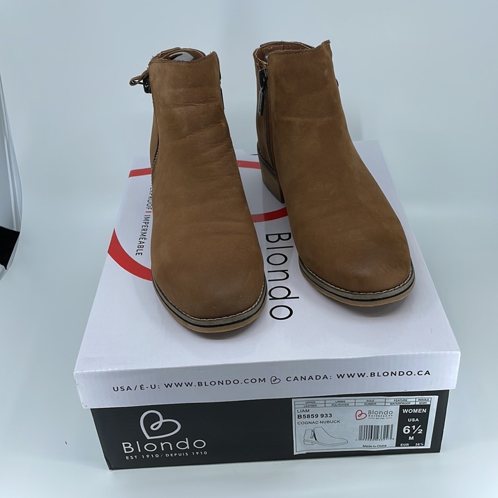 Blondo cognac waterproof dual zip Women’s size 6 1/2 leather booties
